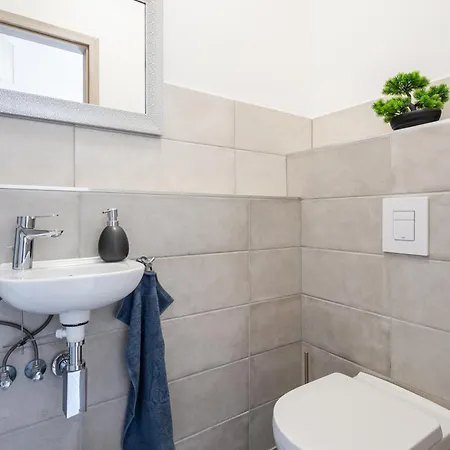 Apartment Corvin 5 Stars Luxury With Free Parking