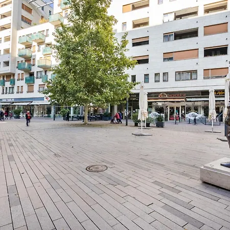 Corvin 5 Stars Luxury With Free Parking * Budapest