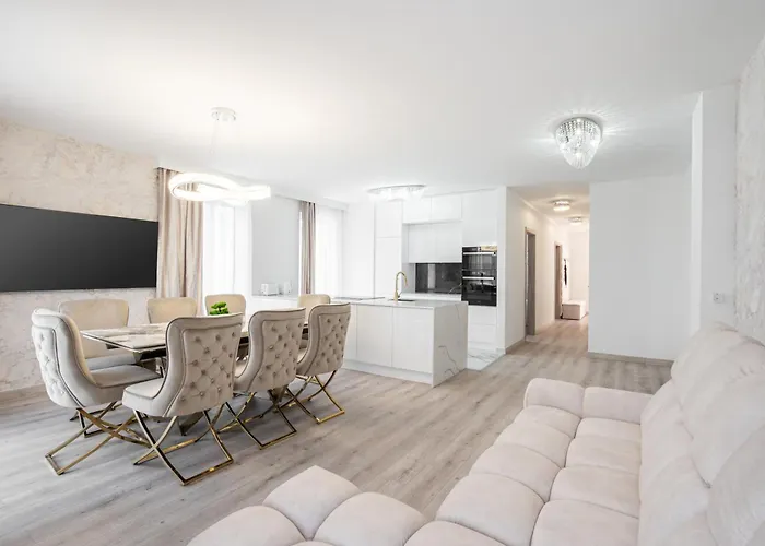 Corvin 5 Stars Luxury With Free Parking