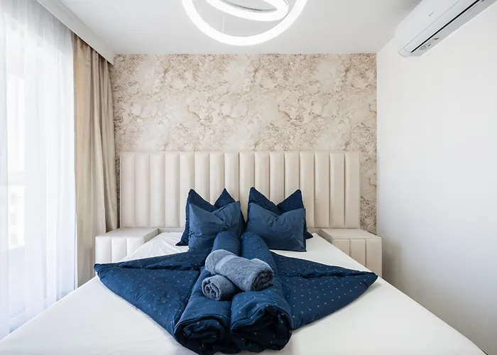 Corvin 5 Stars Luxury With Free Parking Apartman