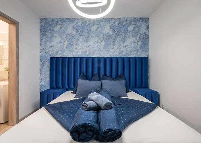 Corvin 5 Stars Luxury With Free Parking *