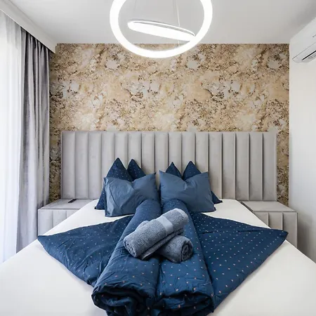 Apartmán Corvin 5 Stars Luxury With Free Parking *
