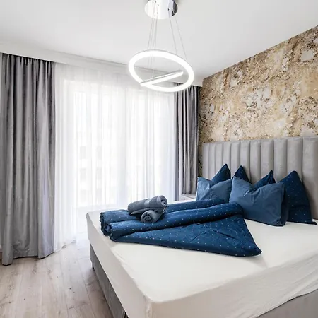 Corvin 5 Stars Luxury With Free Parking * Budapešť